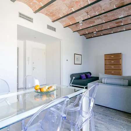 Deco Apartments Barcelona-Diagonal-3